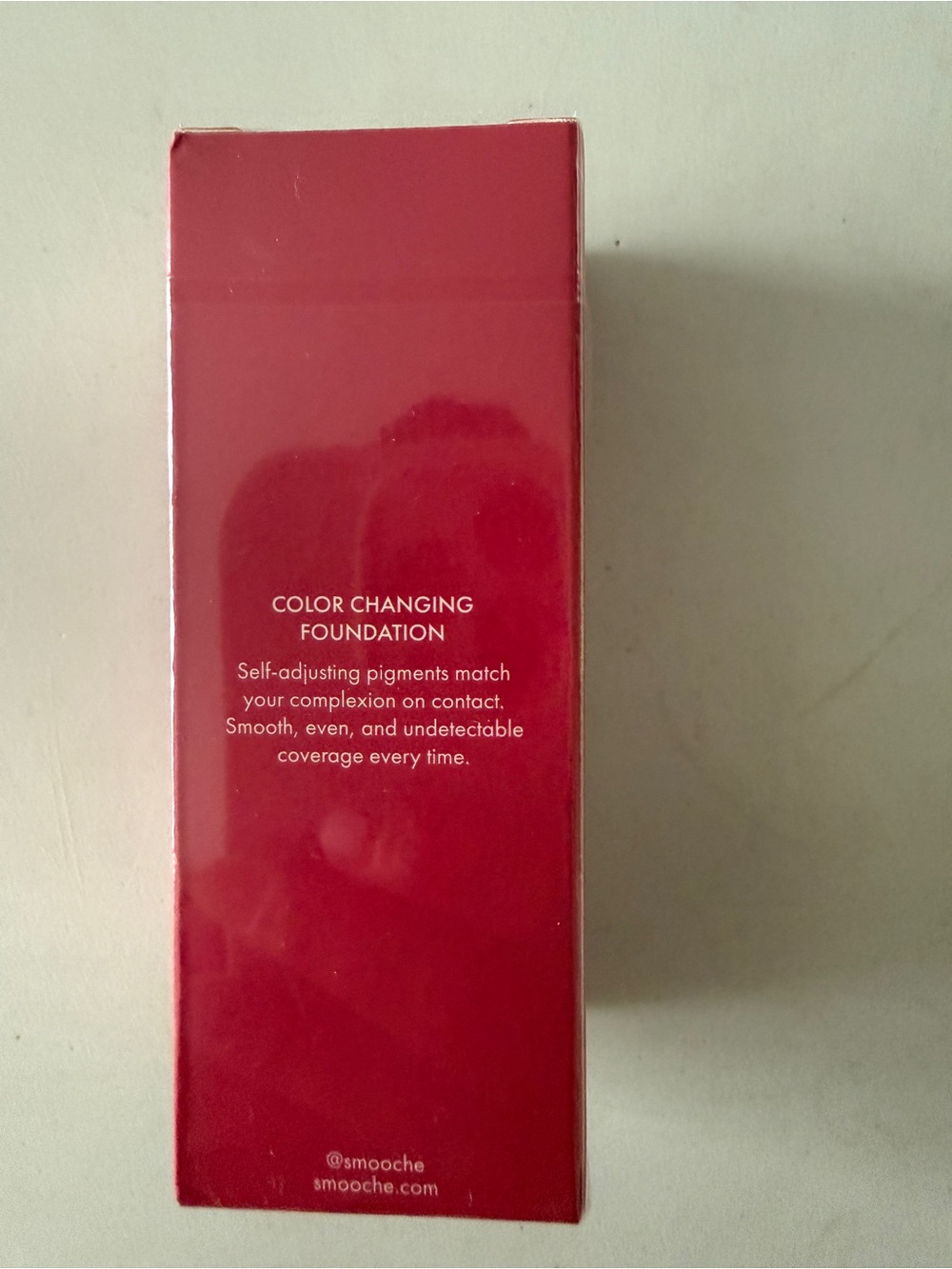 Smooche Color Changing Foundation - Picture 3 of 6
